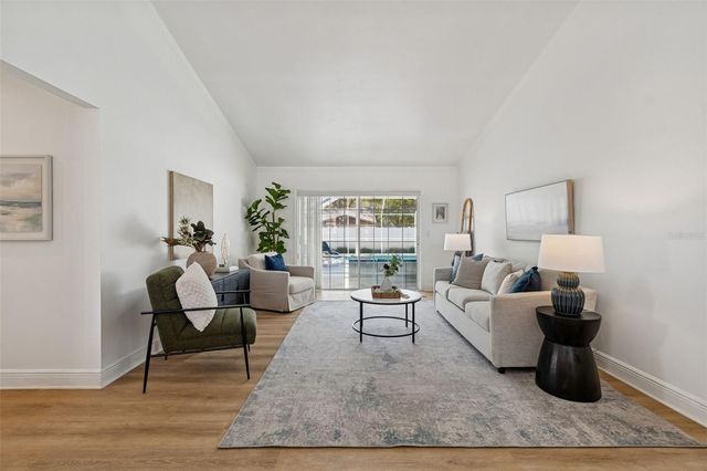 15830 GLENARN DRIVE, Tampa, FL 33618