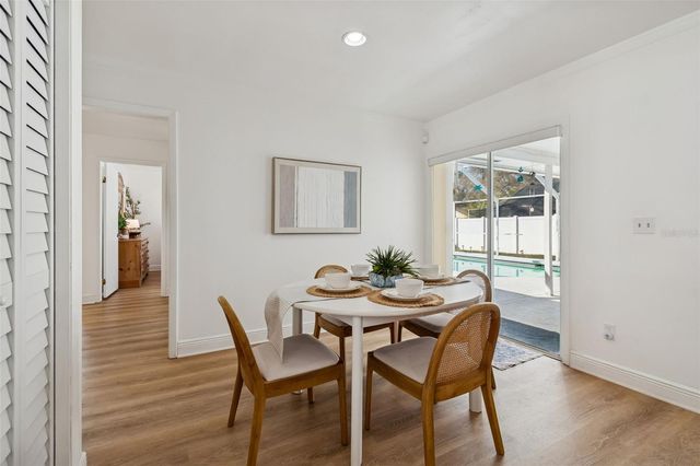 15830 GLENARN DRIVE, Tampa, FL 33618