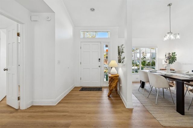 15830 GLENARN DRIVE, Tampa, FL 33618