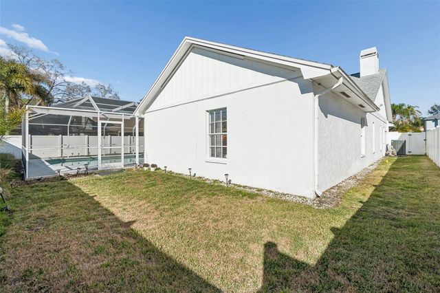 15830 GLENARN DRIVE, Tampa, FL 33618