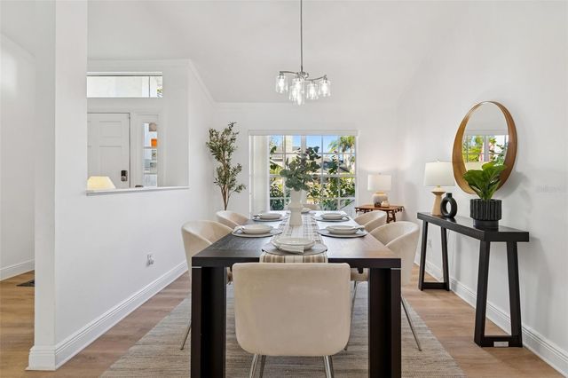 15830 GLENARN DRIVE, Tampa, FL 33618