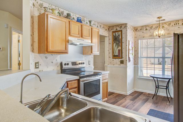 317 Dupont Way, Summerville, SC 29485