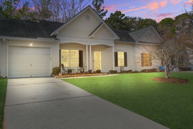 317 Dupont Way, Summerville, SC 29485