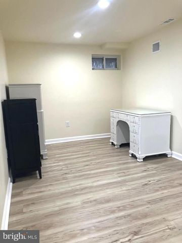 626 S IRVING ST, Arlington, VA 22204