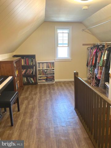 626 S IRVING ST, Arlington, VA 22204