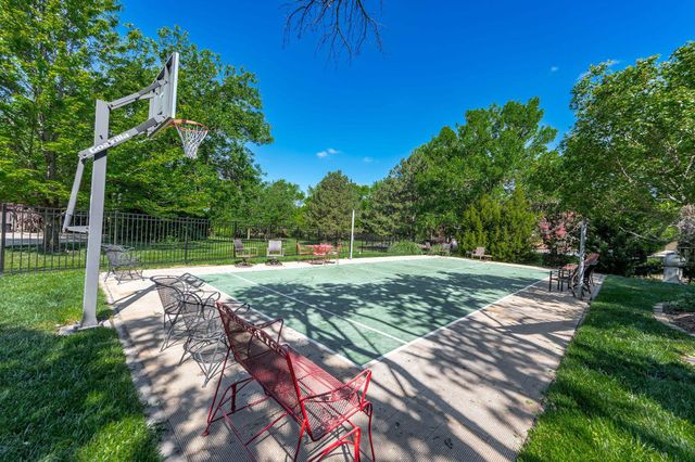 2935 N Wilderness St, Wichita, KS 67226