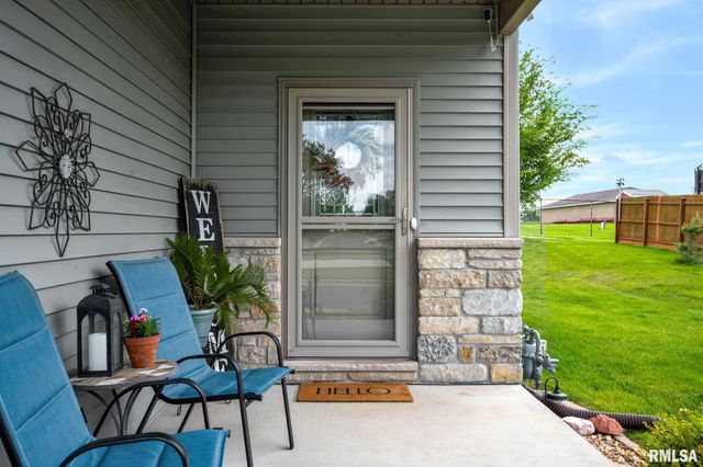 900 CRESTVIEW Drive, Metamora, IL 61548
