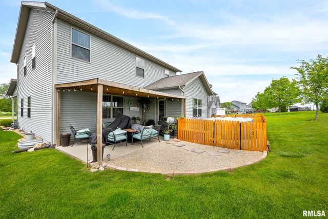 900 CRESTVIEW Drive, Metamora, IL 61548