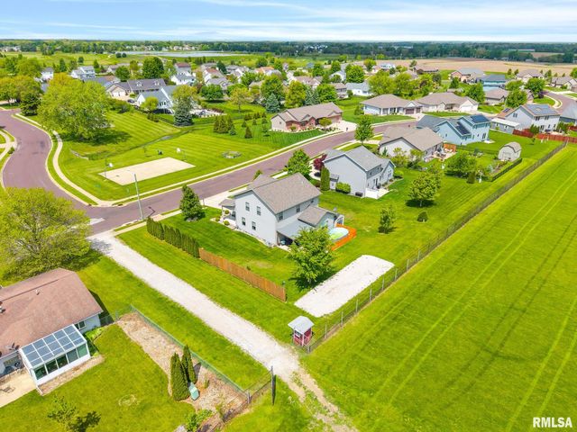 900 CRESTVIEW Drive, Metamora, IL 61548