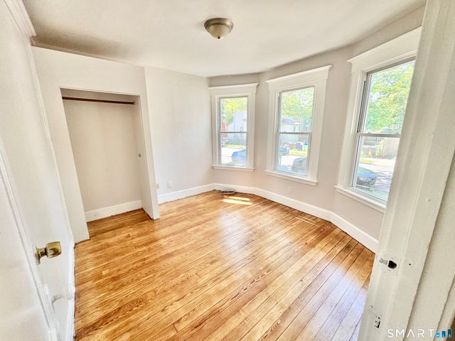 65 Lilac Street 1, New Haven, CT 06511