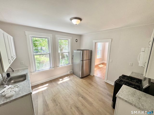 65 Lilac Street 1, New Haven, CT 06511