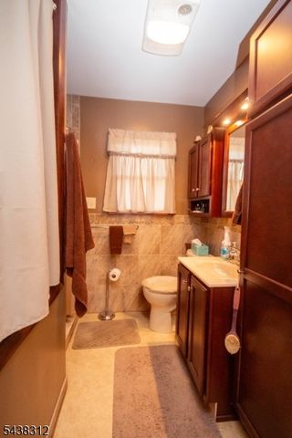209 Fairview Ave, Hampton Twp., NJ 07860