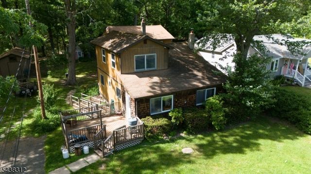 209 Fairview Ave, Hampton Twp., NJ 07860