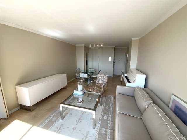 26910 Grand Central Parkway 3X, Floral Park, NY 11005