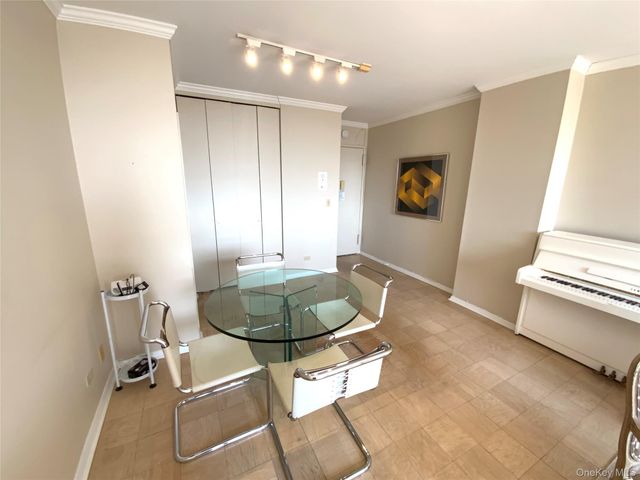 26910 Grand Central Parkway 3X, Floral Park, NY 11005
