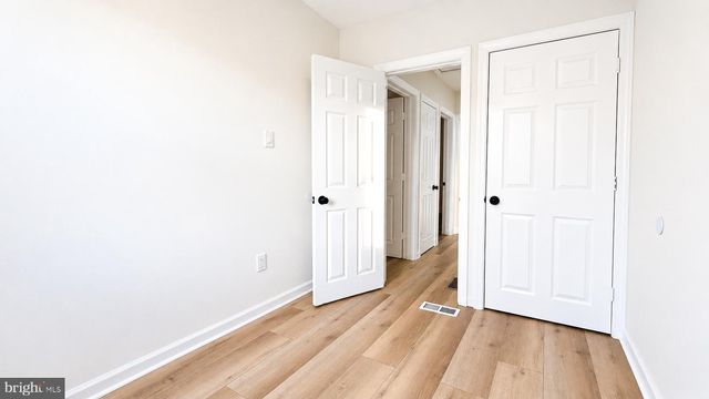 215 HORTON AVE, Brooklawn, NJ 08030