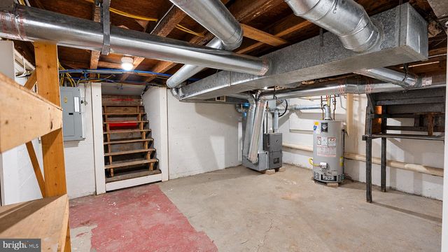 215 HORTON AVE, Brooklawn, NJ 08030