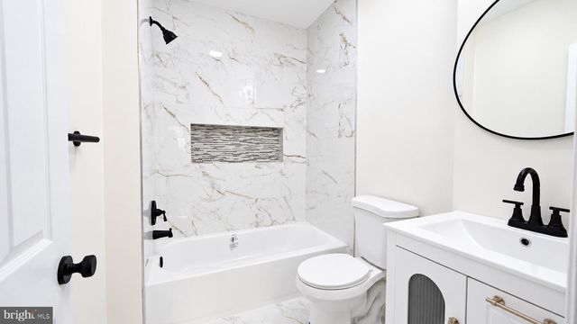 215 HORTON AVE, Brooklawn, NJ 08030