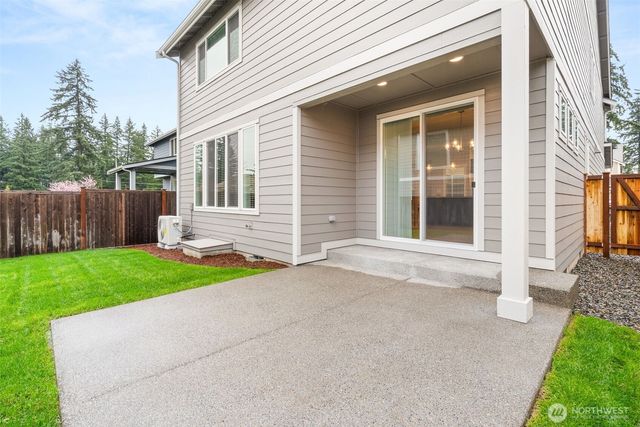 9037 Wyatt Loop SE, Tumwater, WA 98501