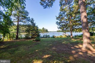 9796 MILL POINT RD, Easton, MD 21601