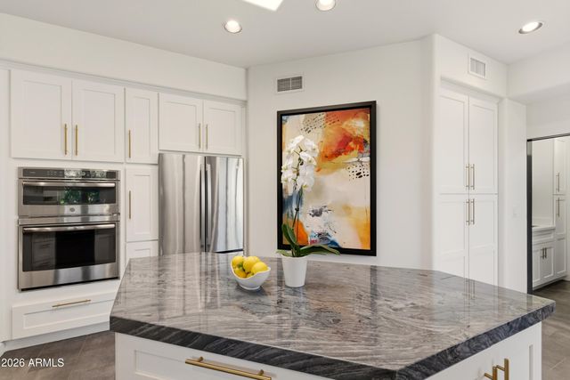 39229 N 100th Place, Scottsdale, AZ 85262