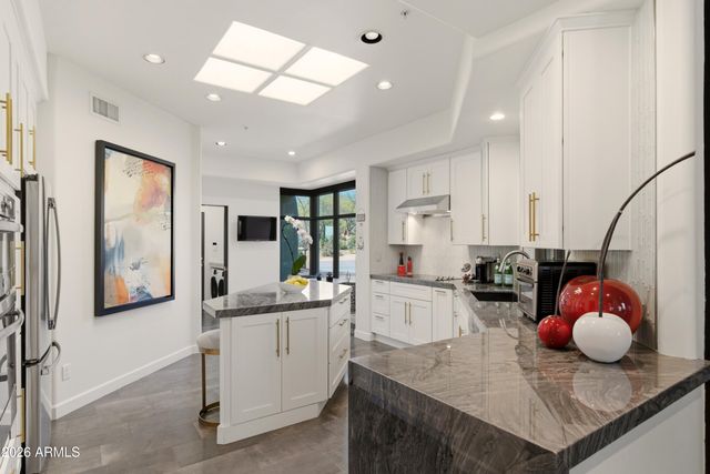 39229 N 100th Place, Scottsdale, AZ 85262