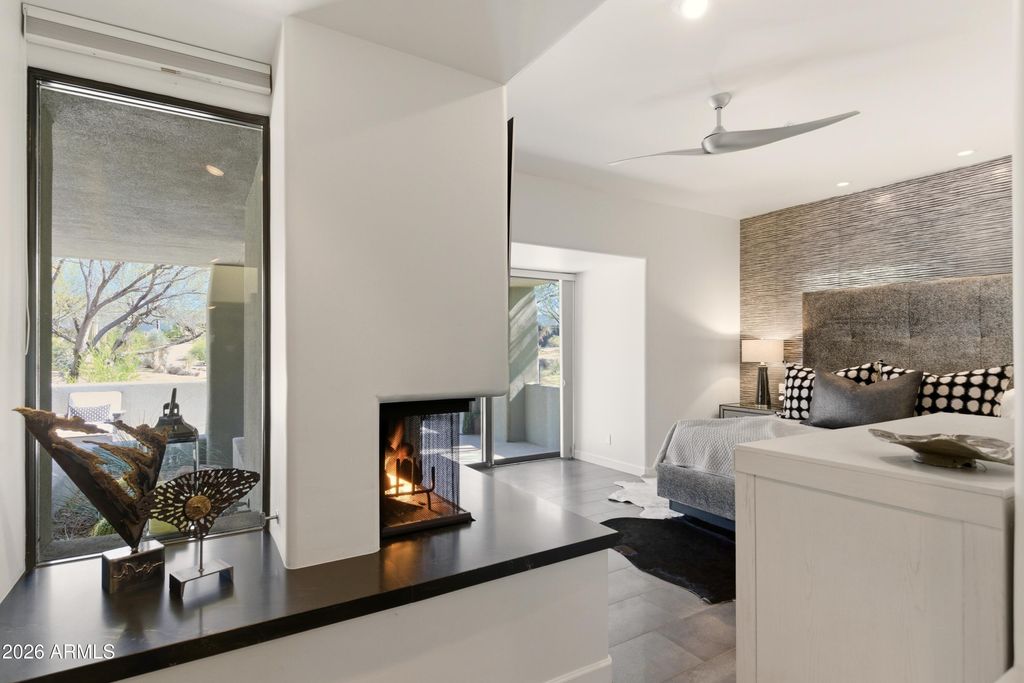 Image 24 of property listing at 39229 N 100th Place, Scottsdale, AZ 85262