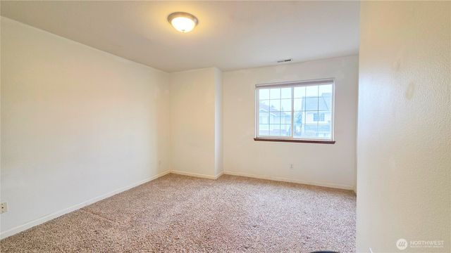 7821 51st Avenue Ct W, Lakewood, WA 98499