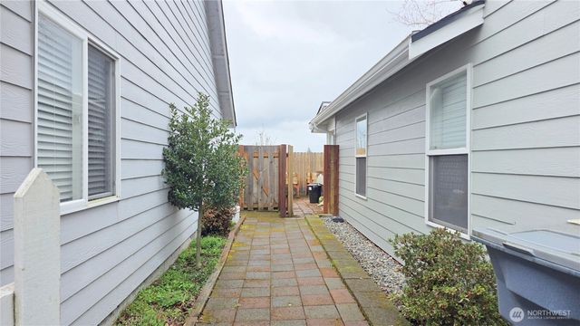 7821 51st Avenue Ct W, Lakewood, WA 98499