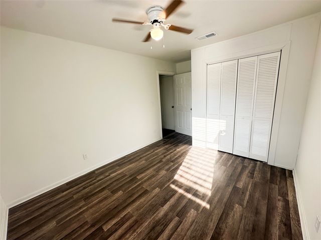 877 Willow Drive, Shreveport, LA 71118