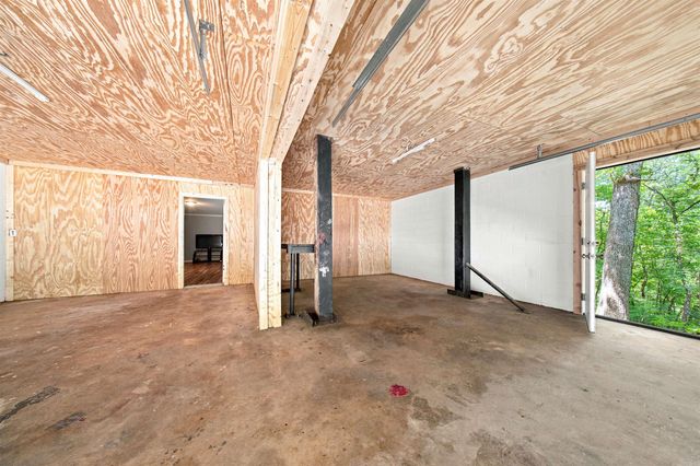 2624 White Tail St, Benton, AR 72019