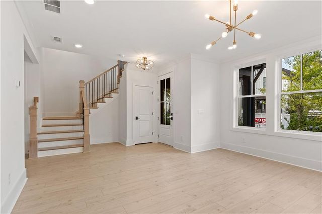 2285 Park Walke Drive, Alpharetta, GA 30009