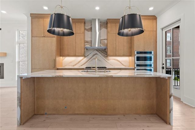 2285 Park Walke Drive, Alpharetta, GA 30009