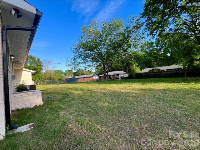 102 Arbor Court, Chester, SC 29706