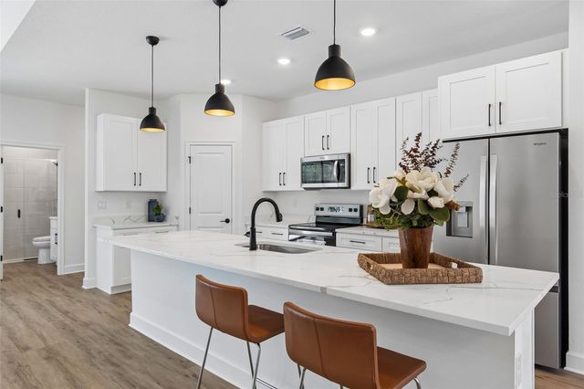 11248 FLOCK AVENUE, Weeki Wachee, FL 34613