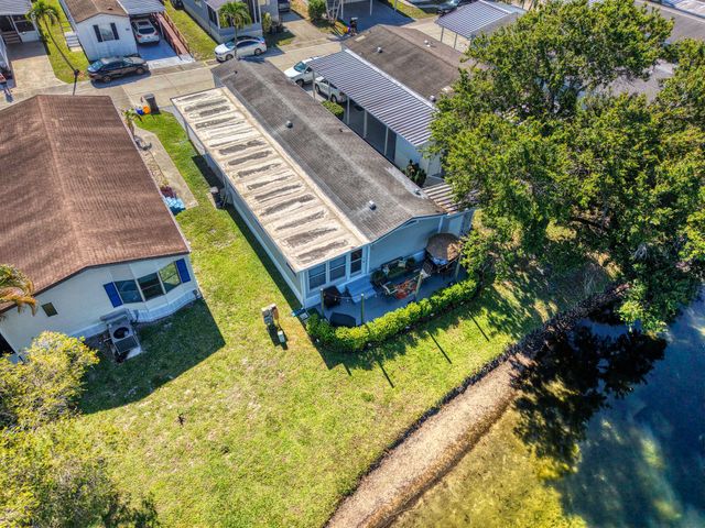 153 Palm Beach Plantation Boulevard, Lake Worth, FL 33467