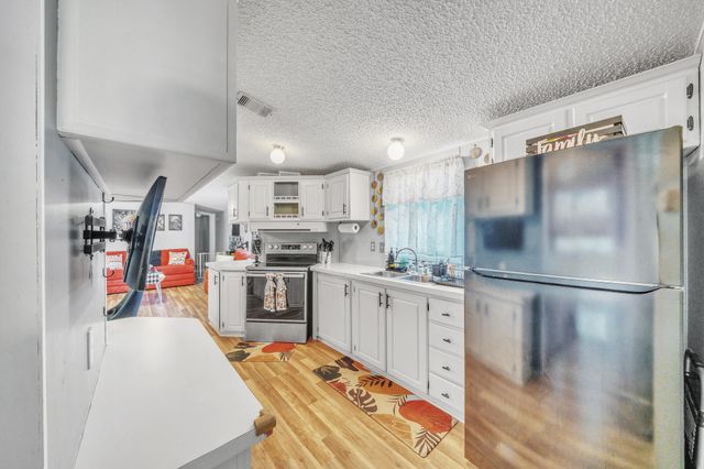 153 Palm Beach Plantation Boulevard, Lake Worth, FL 33467
