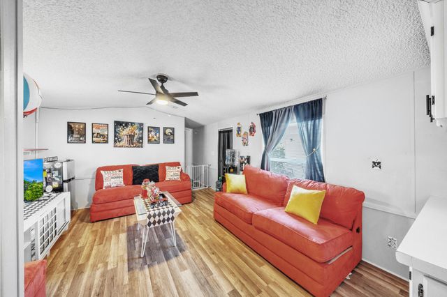 153 Palm Beach Plantation Boulevard, Lake Worth, FL 33467