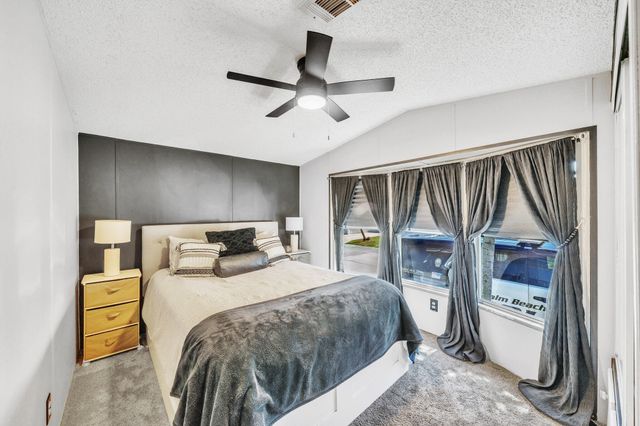 153 Palm Beach Plantation Boulevard, Lake Worth, FL 33467