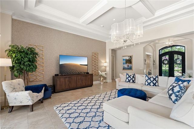 3987 Brynwood DR, Naples, FL 34119