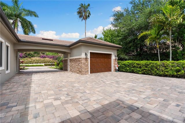 3987 Brynwood DR, Naples, FL 34119