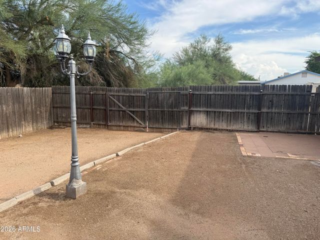 356 PERETZ Circle, Morristown, AZ 85342