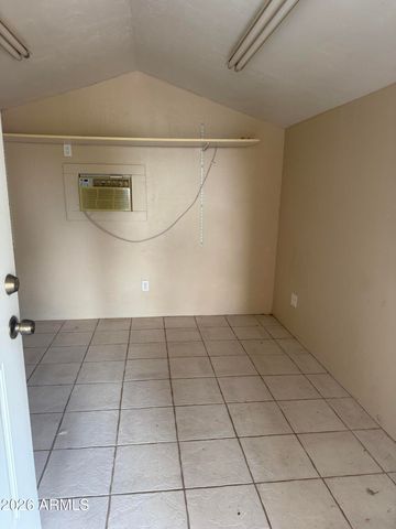 356 PERETZ Circle, Morristown, AZ 85342