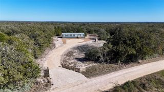 1727 Davis Road, Muldoon, TX 78949