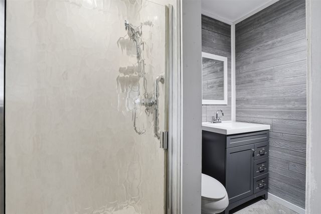 1009 Mustang Trail, Granbury, TX 76049