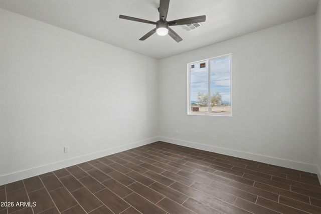 1426 S 369th Avenue, Tonopah, AZ 85354