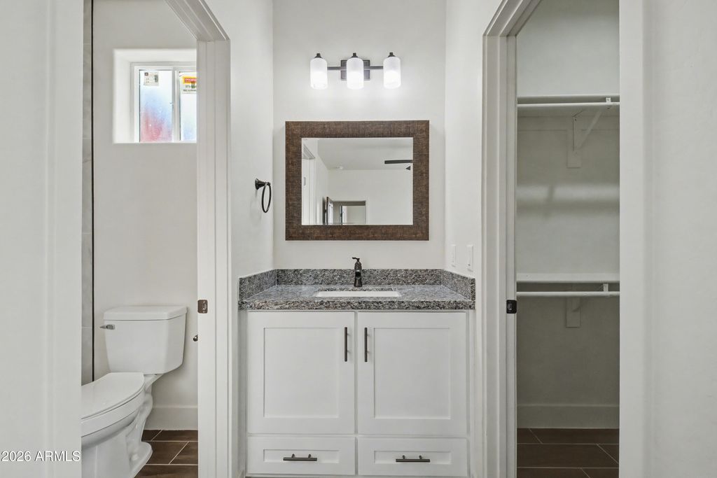 Image 25 of property listing at 1426 S 369th Avenue, Tonopah, AZ 85354