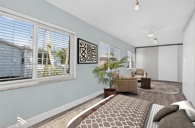 7613 NW 67th Ave, Tamarac, FL 33321