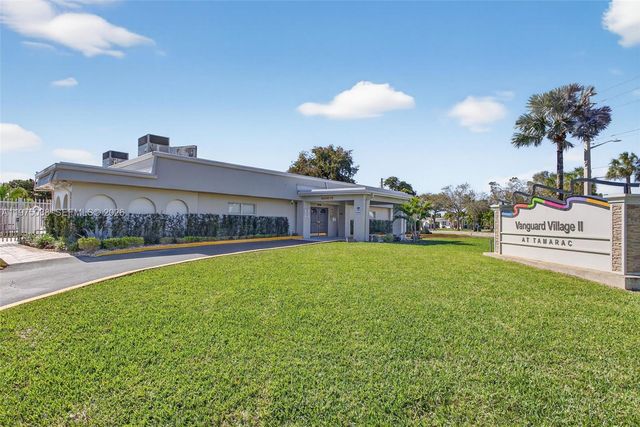 7613 NW 67th Ave, Tamarac, FL 33321