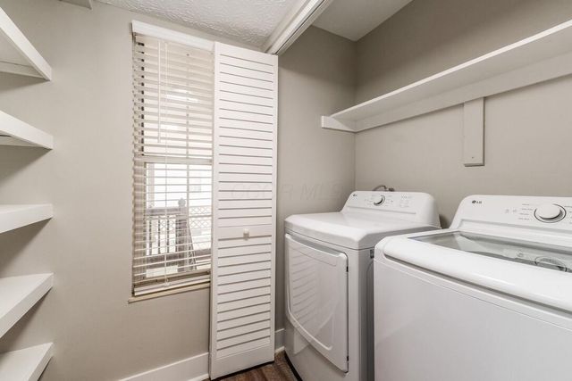 6546 Reflections Drive, D, Dublin, OH 43017